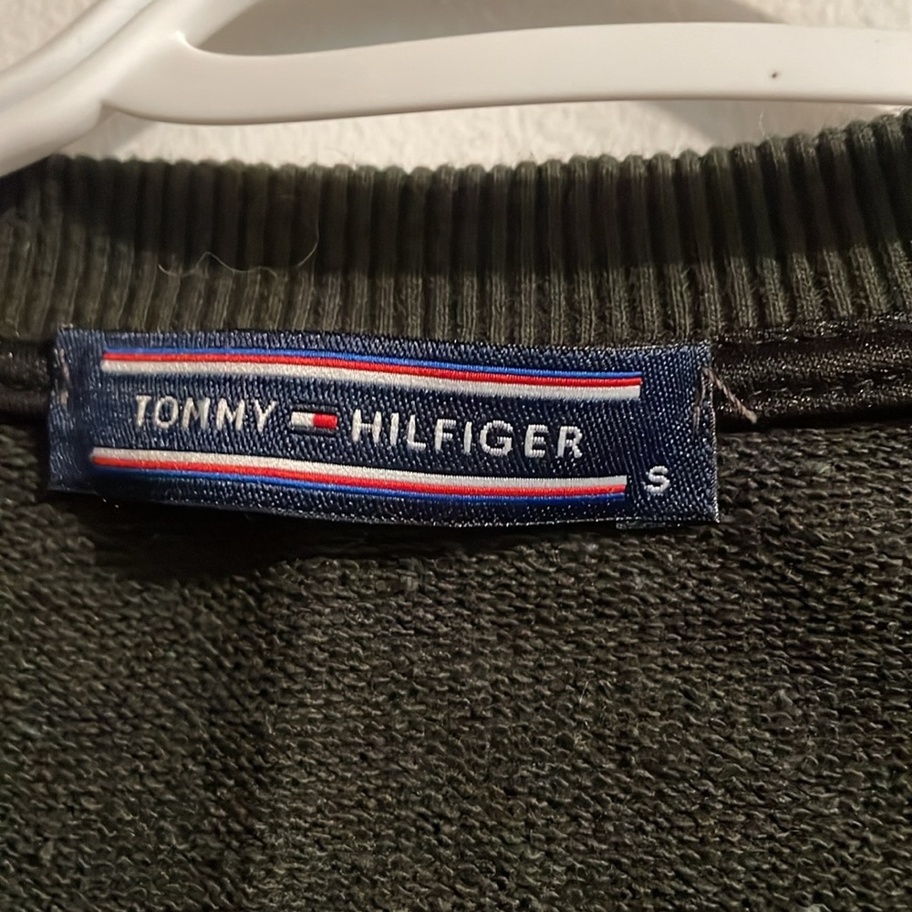 Vintage Tommy Hilfiger Sweatshirt - Picture 4 of 5